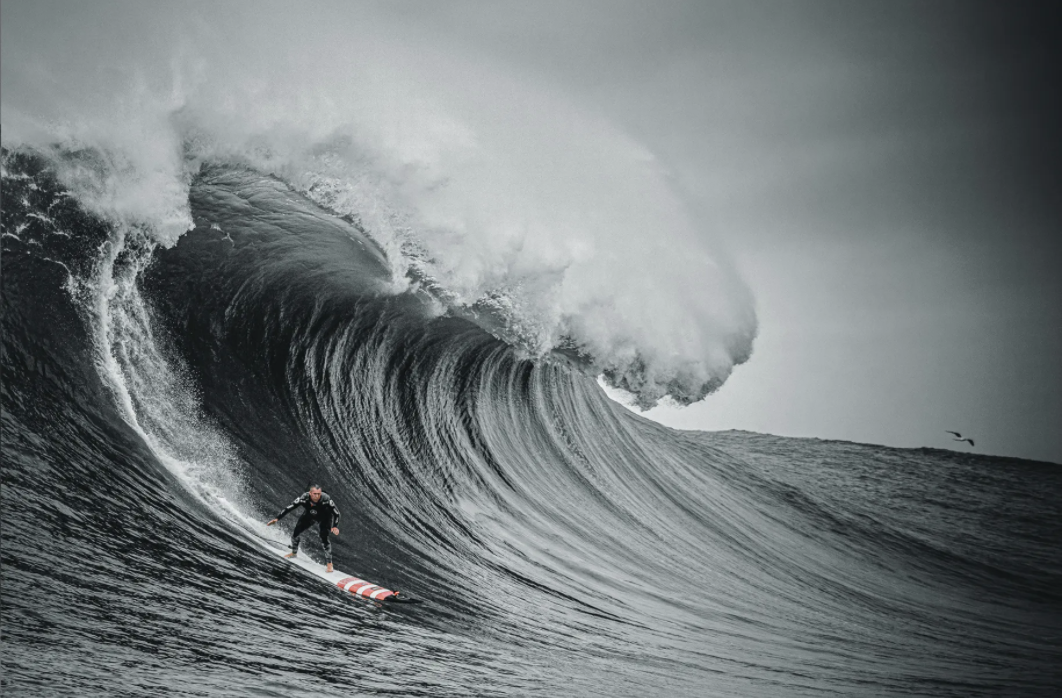 Marvel at the mammoth swell in first trailer for HBO docuseries 100 Foot Wave news post featured image.